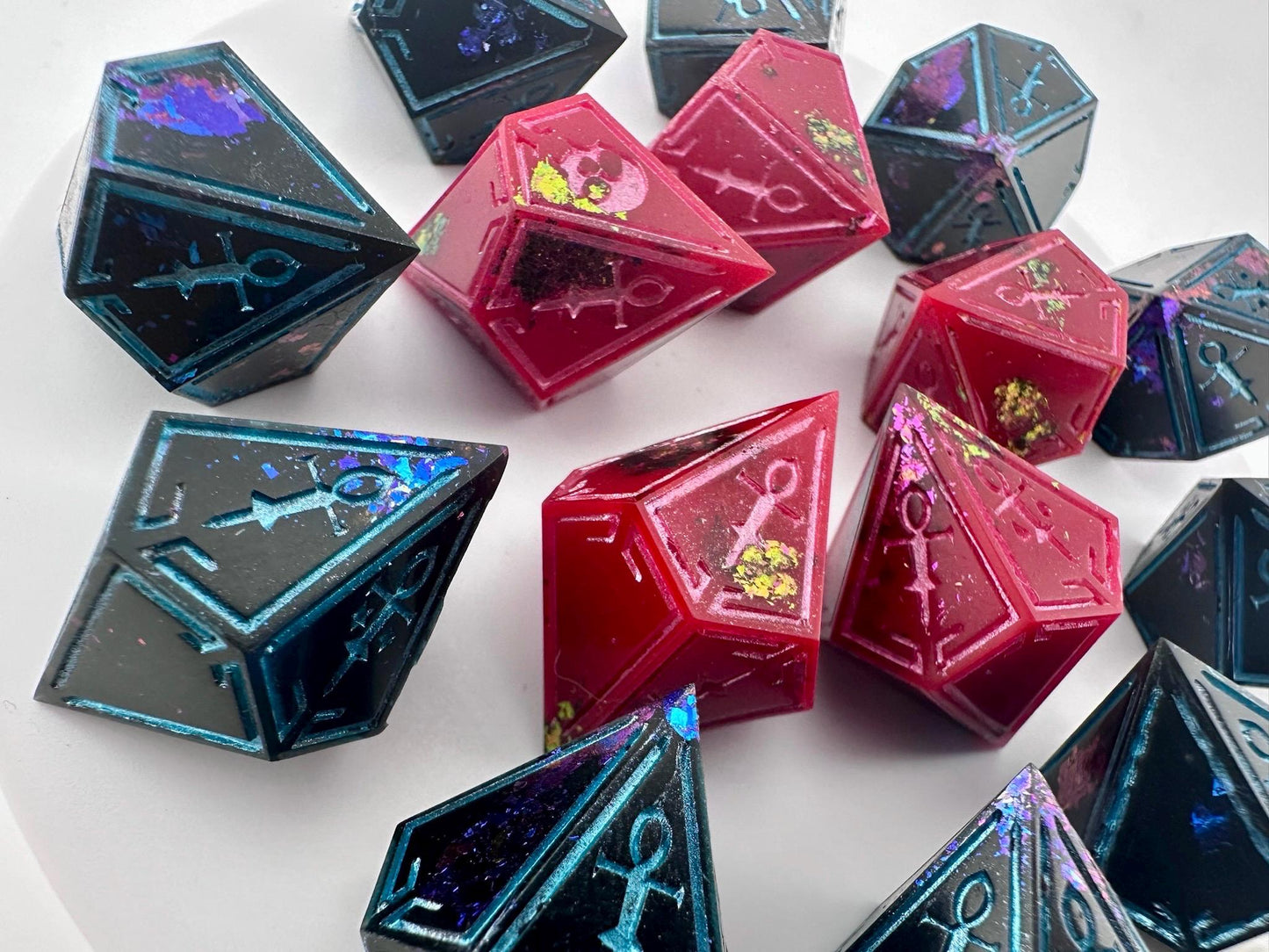 Premium Into Oblivion - Amaranth Vampire dice set