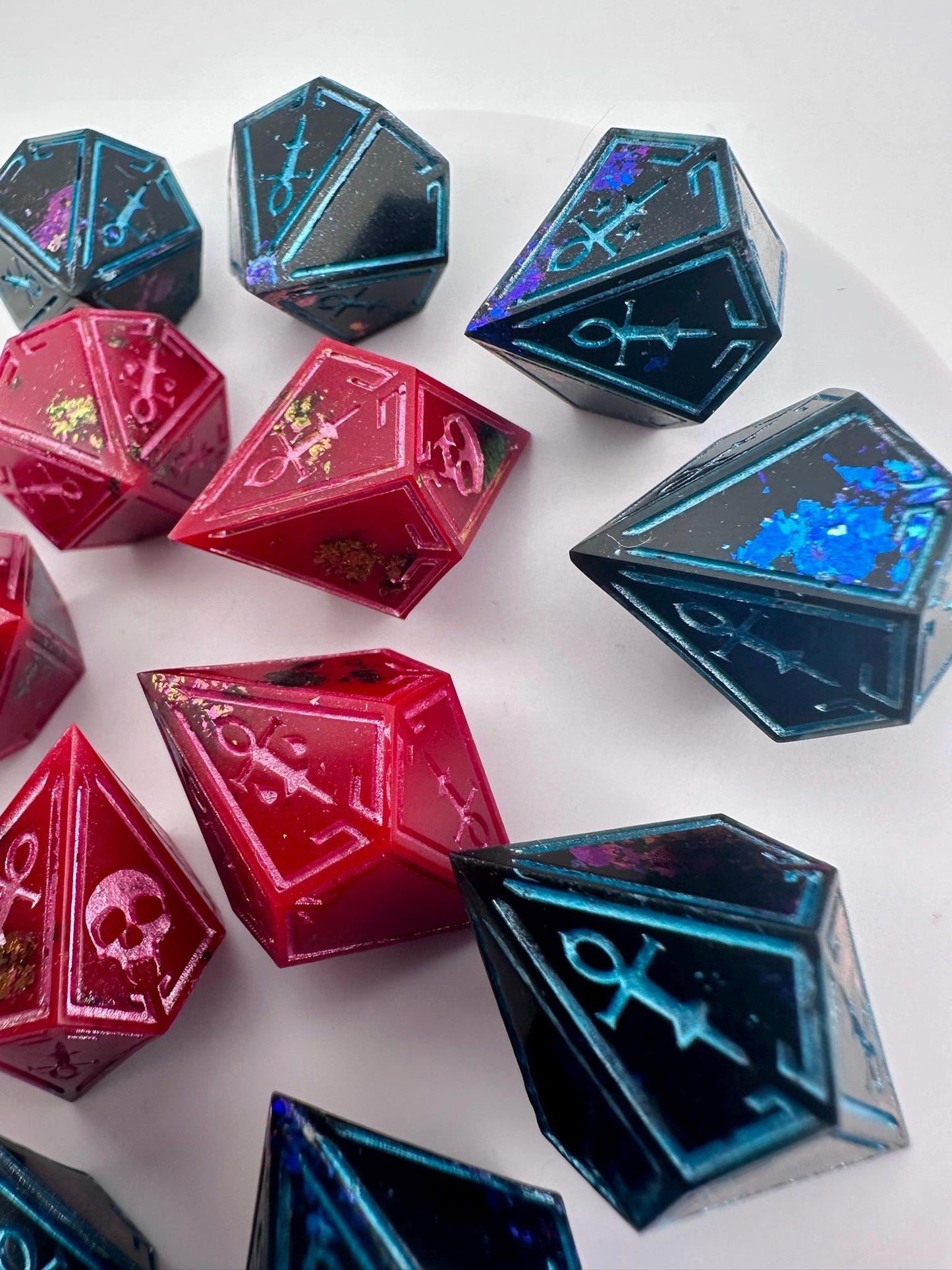 Premium Into Oblivion - Amaranth Vampire dice set